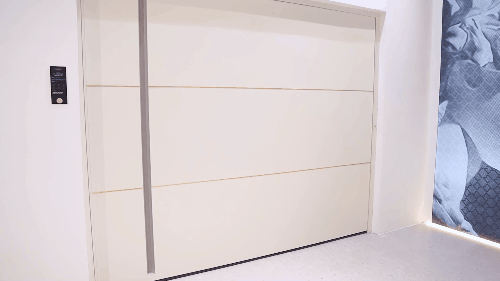 e98b77c72d754e9156a620eb30570f86.gif
